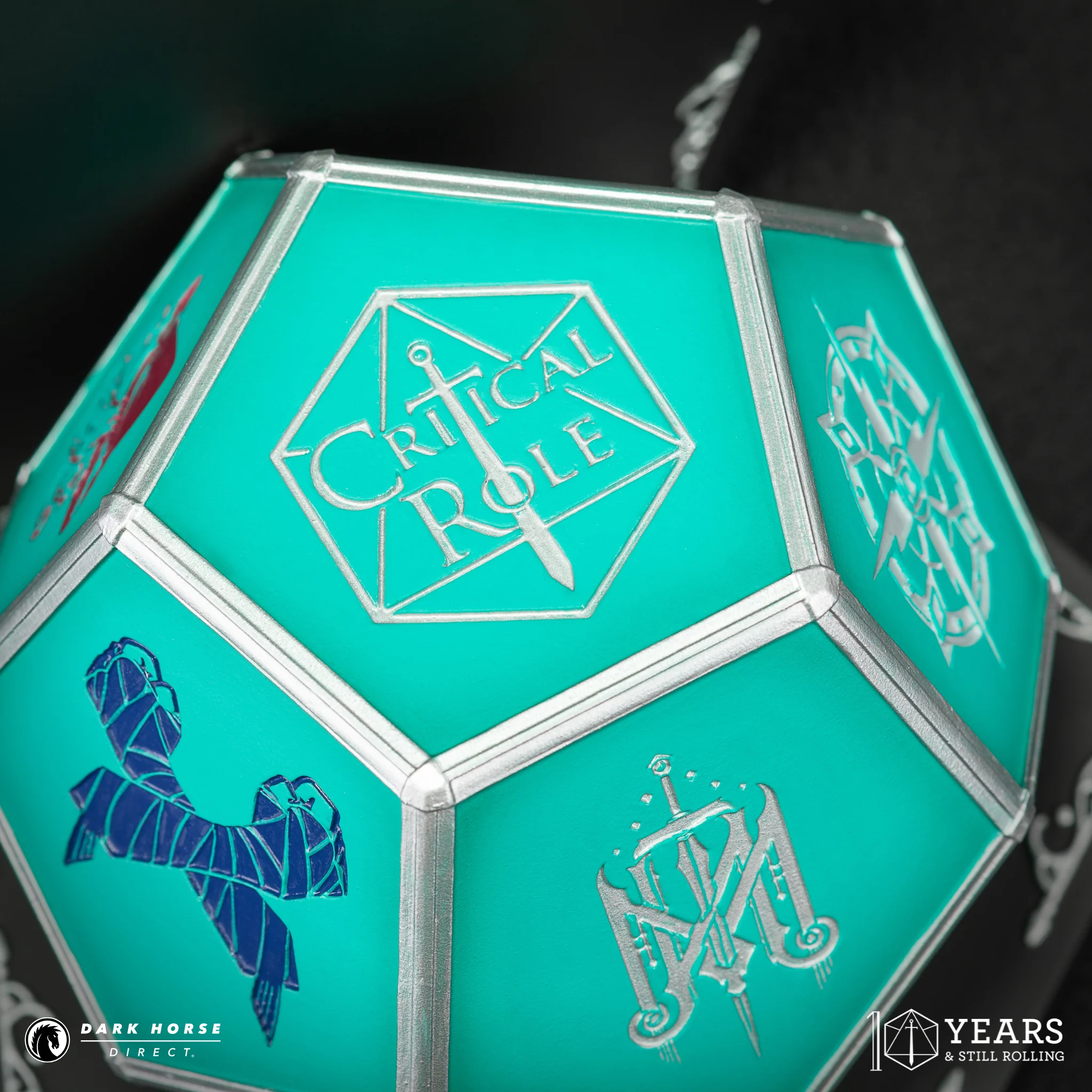 PRE-ORDER: Critical Role: Origins Bookends - Image 12