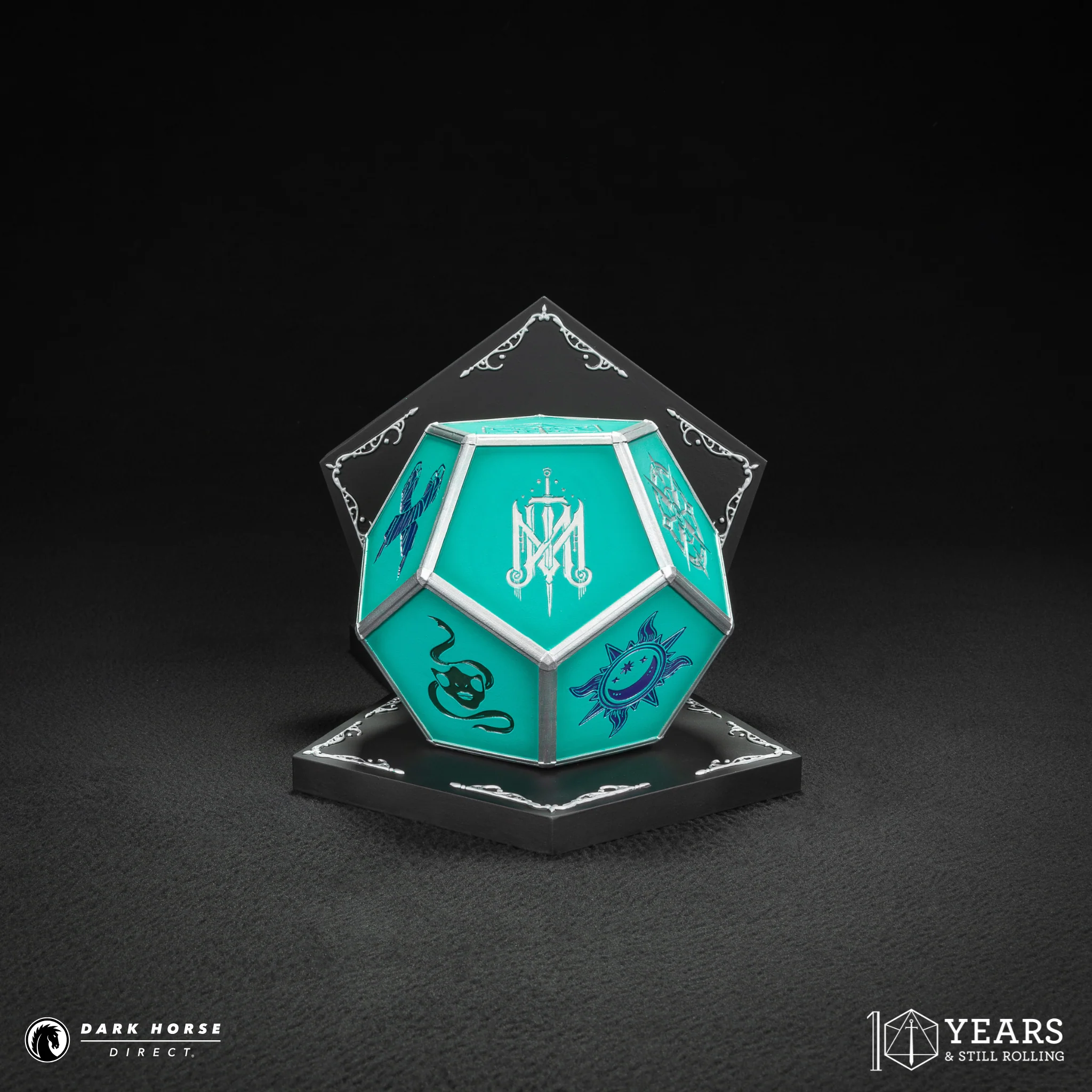 PRE-ORDER: Critical Role: Origins Bookends - Image 5